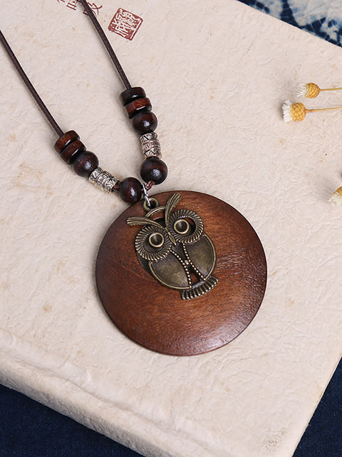 Vintage Alloy Leaf Wooden Pandent Necklace