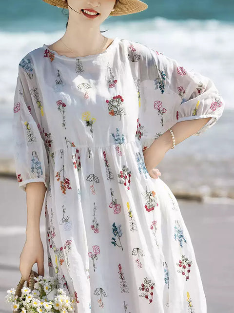 Vestido de mujer con bordado de flores primaverales 100 % ramio