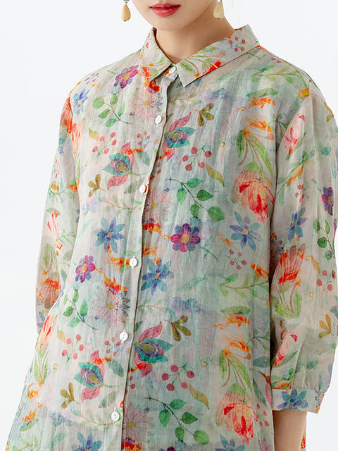 Camisa de largo medio con abertura en el pecho y estampado de hojas y flores en talla grande